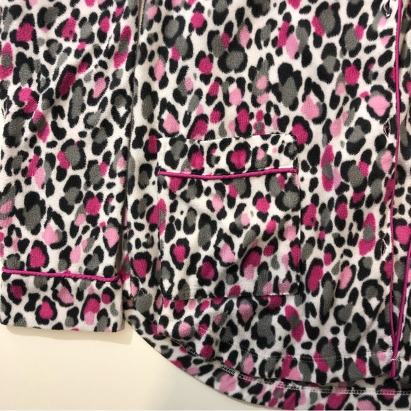 DKNY Pink and Grey Leopard print Button up Women’s size small - Picture 2 of 11